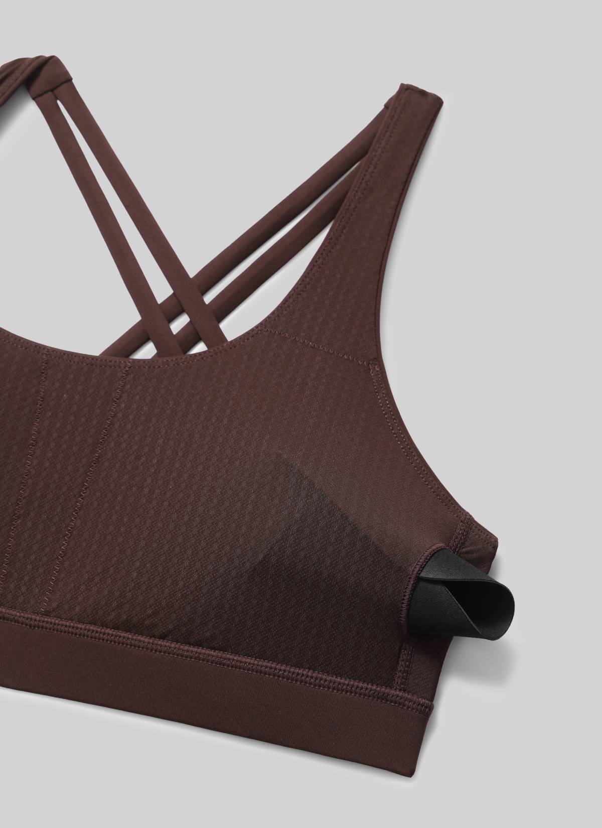 NakedFeel חזיית ספורט תומכת Criss Cross - Hot Fudge Brown
