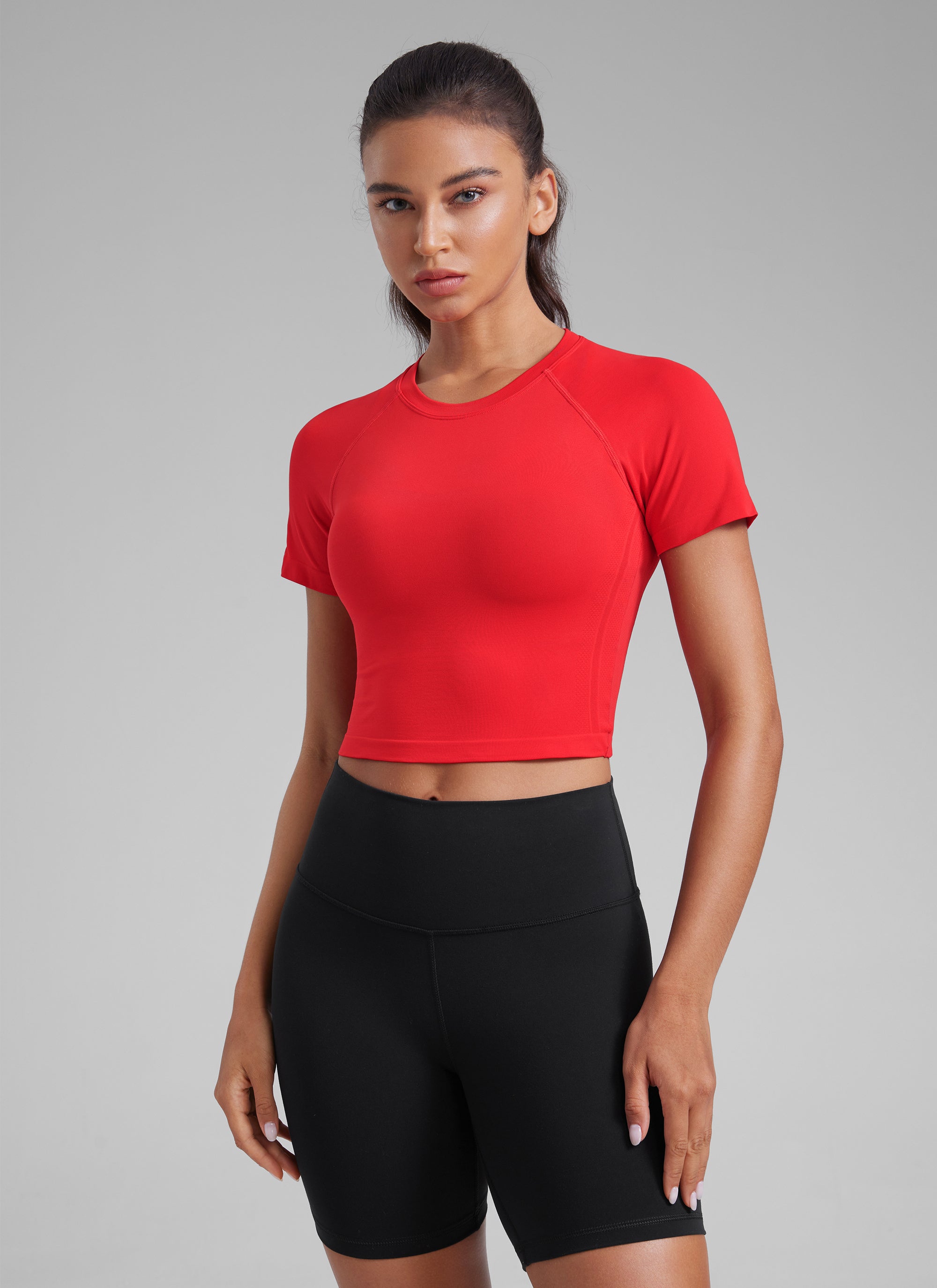 חולצת קרופ קצרה Seamless Crew Neck - Deep Red