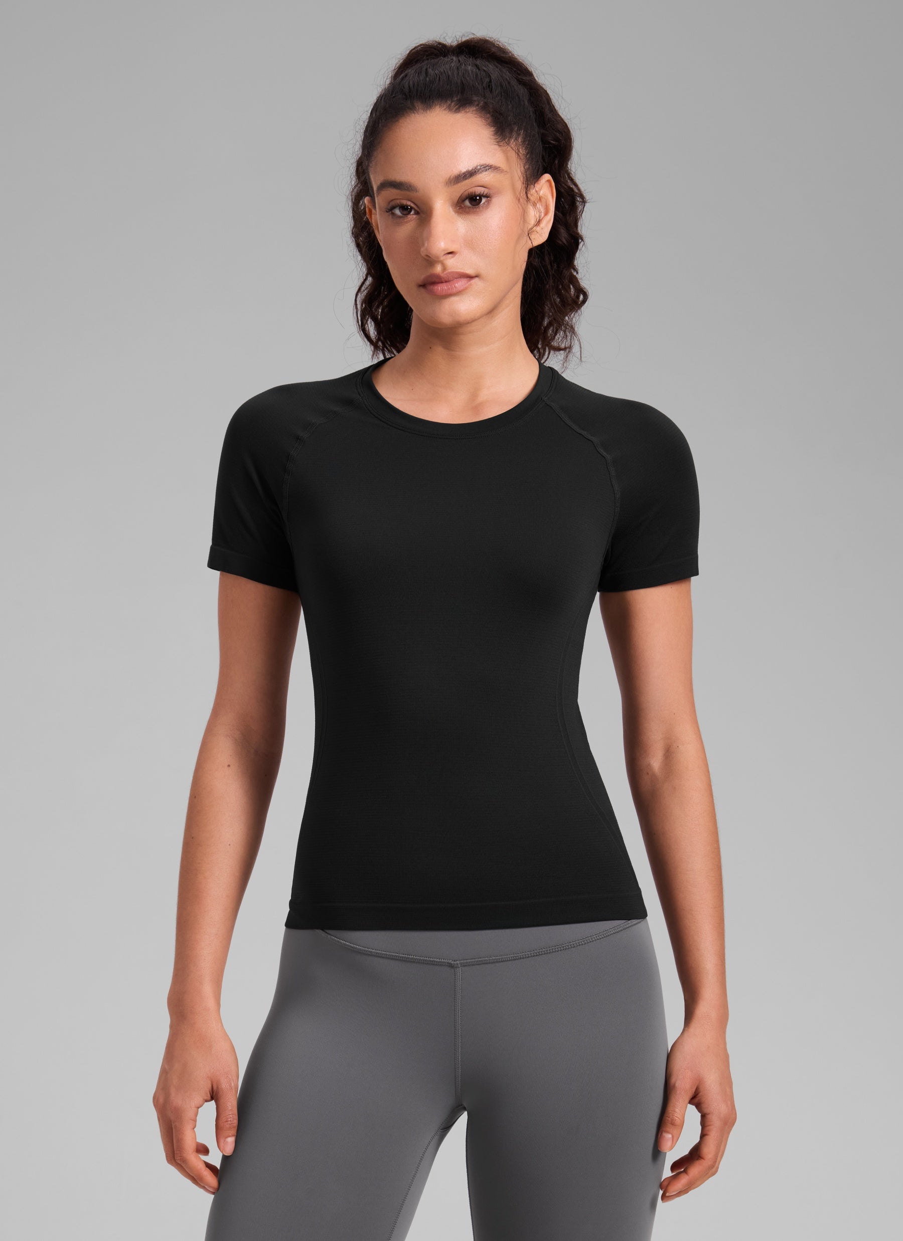 חולצה קצרה Seamless Crew Neck - שחור