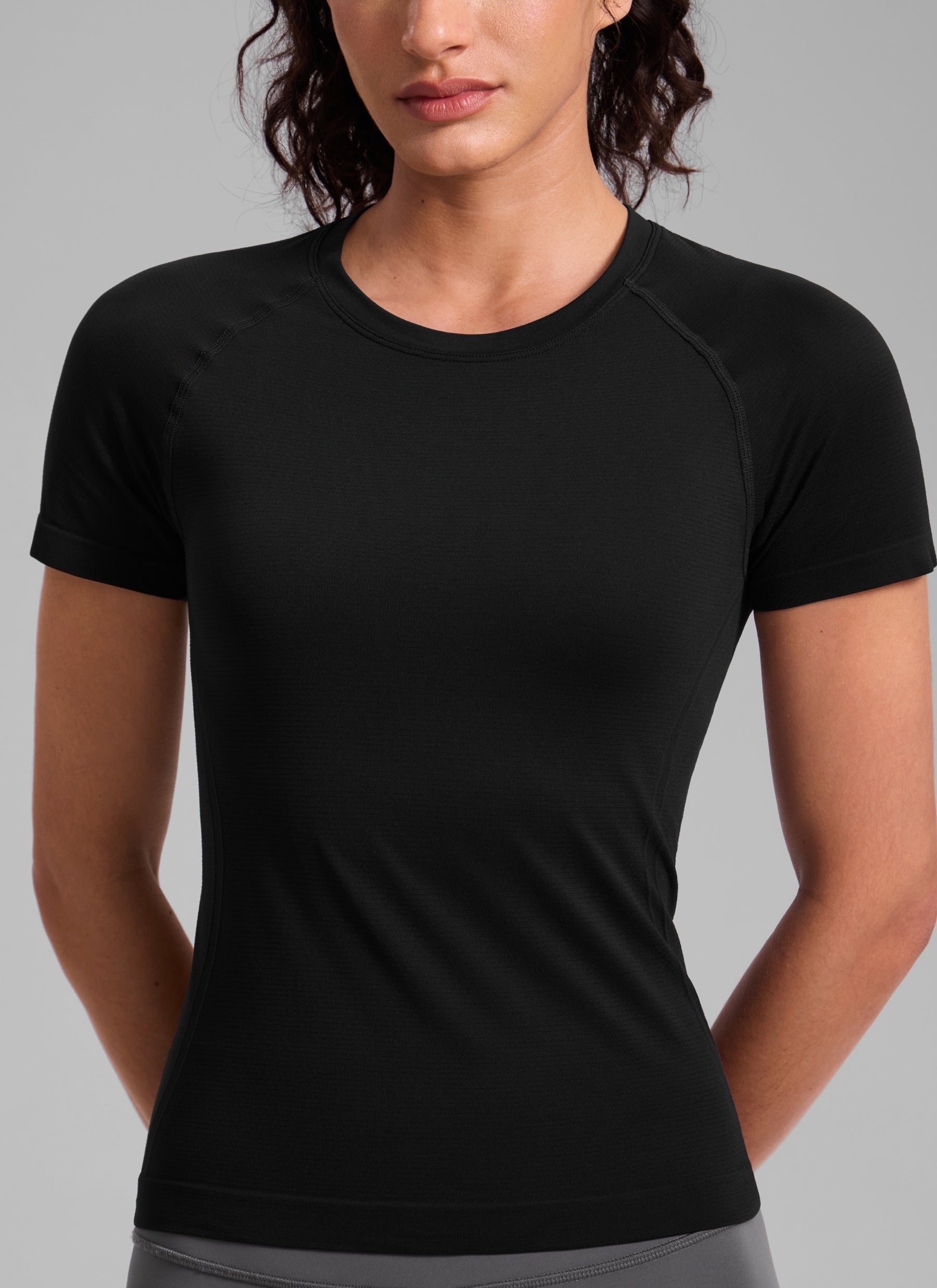 חולצה קצרה Seamless Crew Neck - שחור