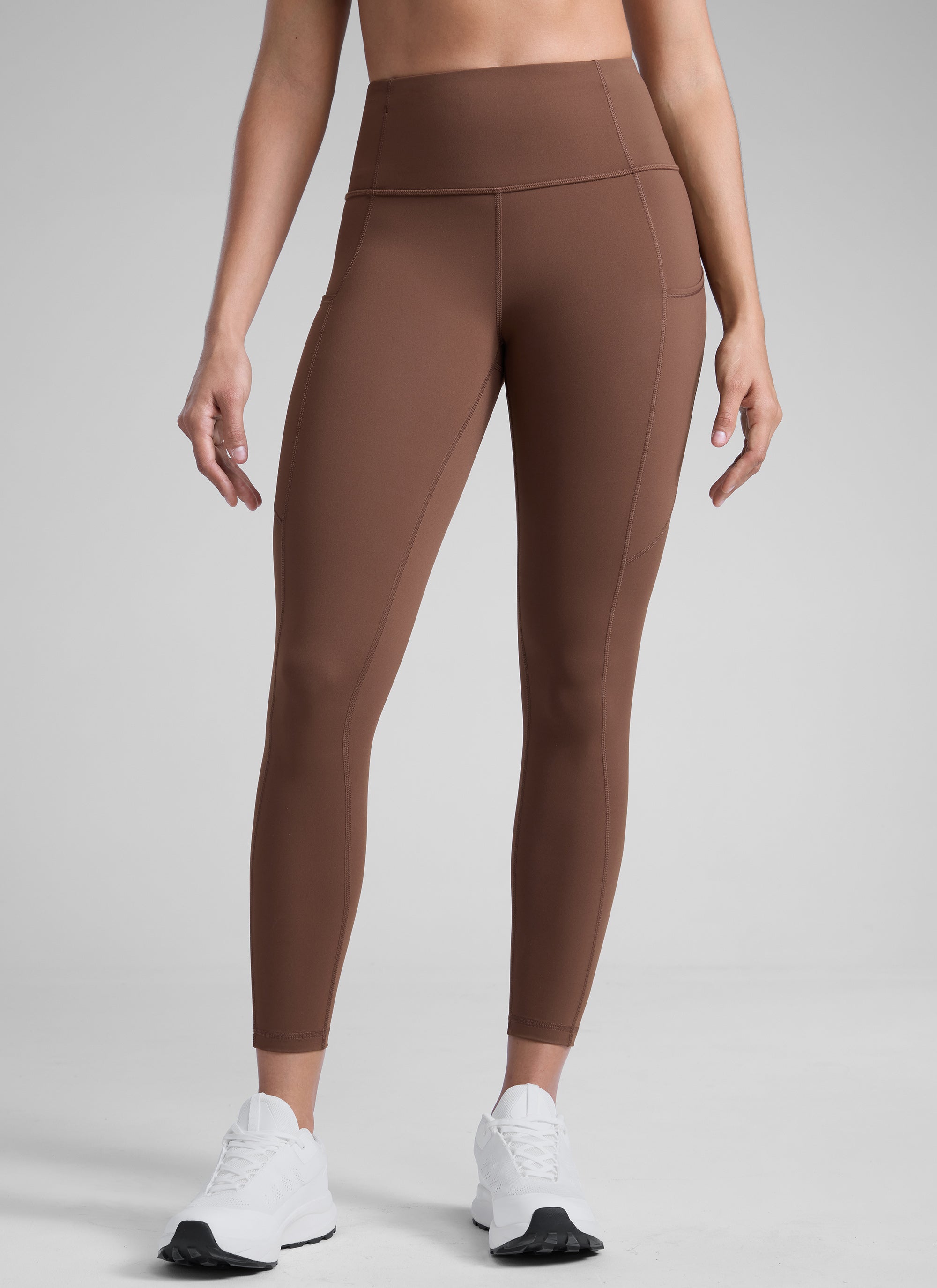 טייץ 25" NakedFeel עם כיסים - Coffee Brown