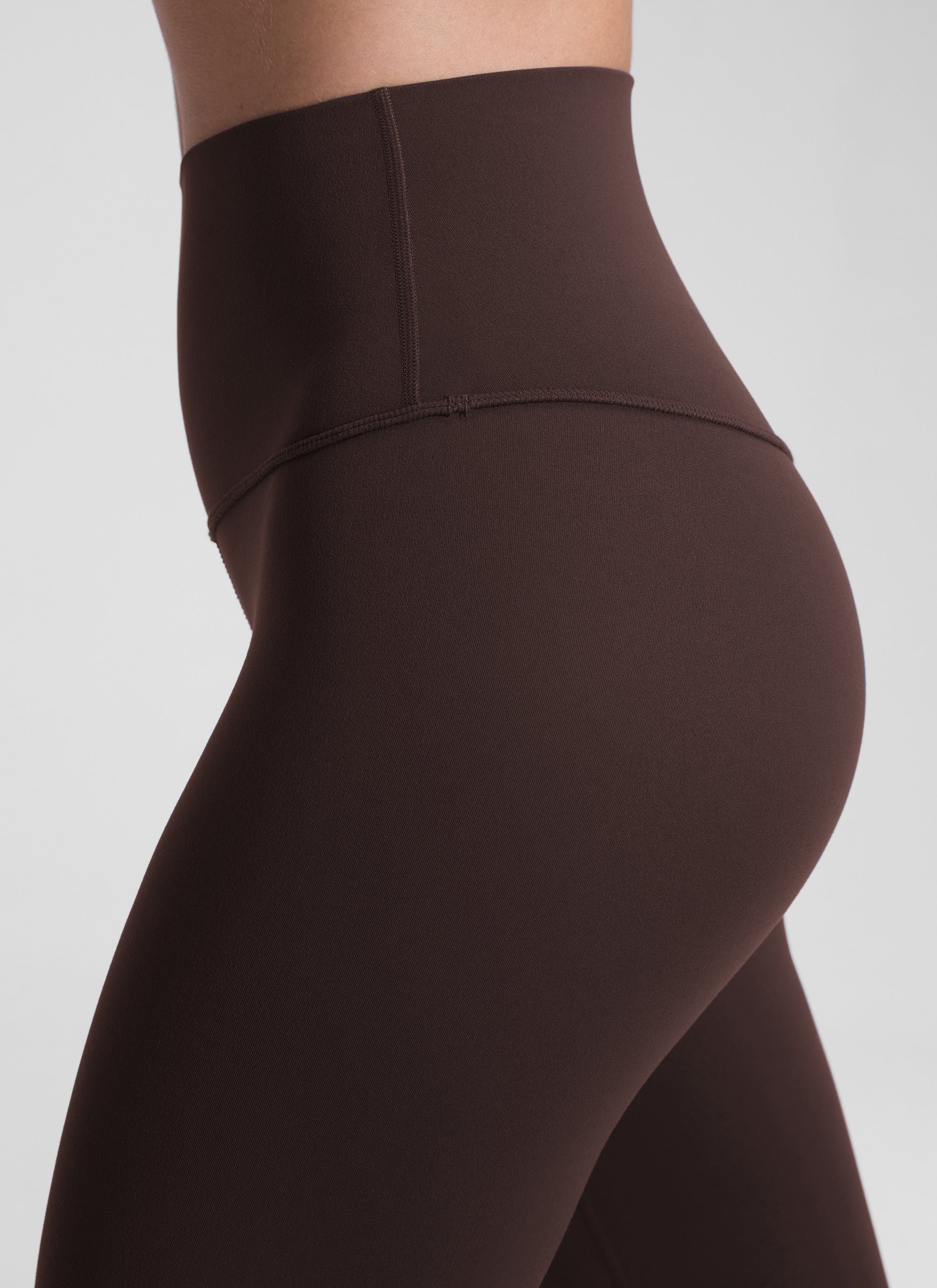 טייץ Butterluxe 25" - Hot Fudge Brown