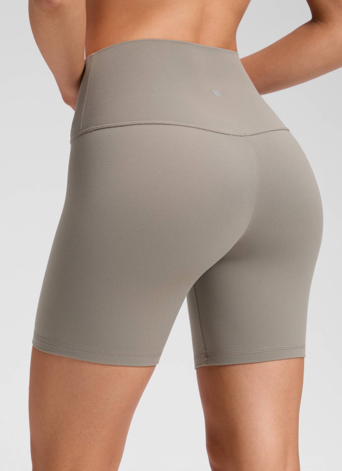 טייץ קצר Butterluxe 6" - Warm Ash Grey