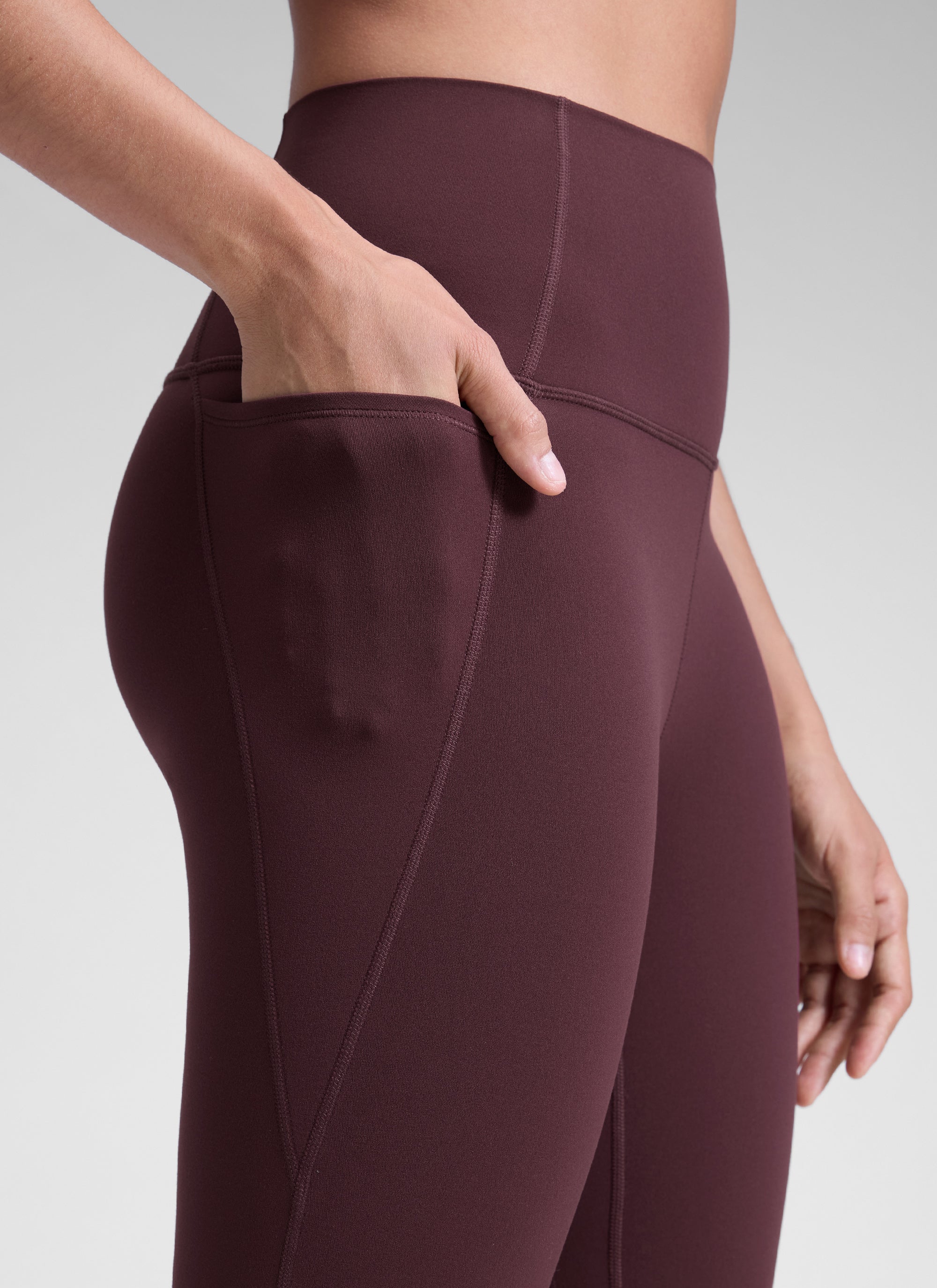 טייץ Butterluxe עם כיסים 25" - Ripe Plum