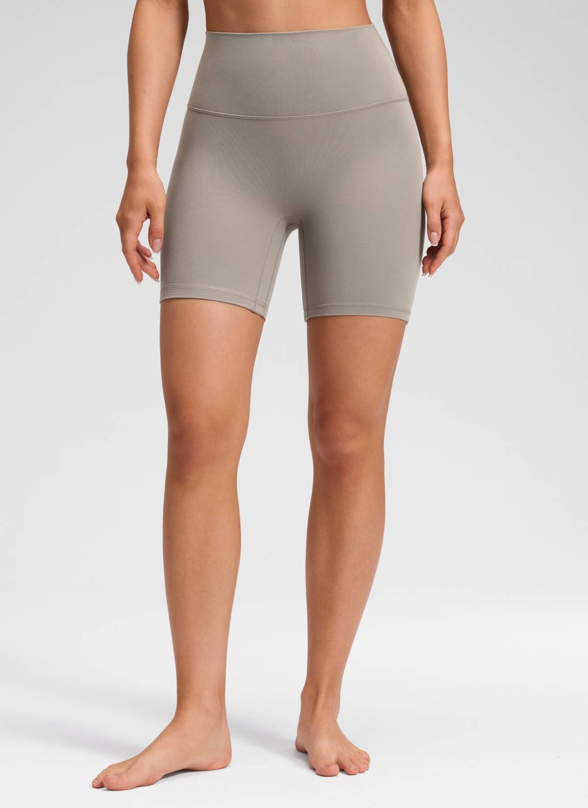 טייץ קצר Butterluxe 6" No Front Seam - Warm Ash Grey