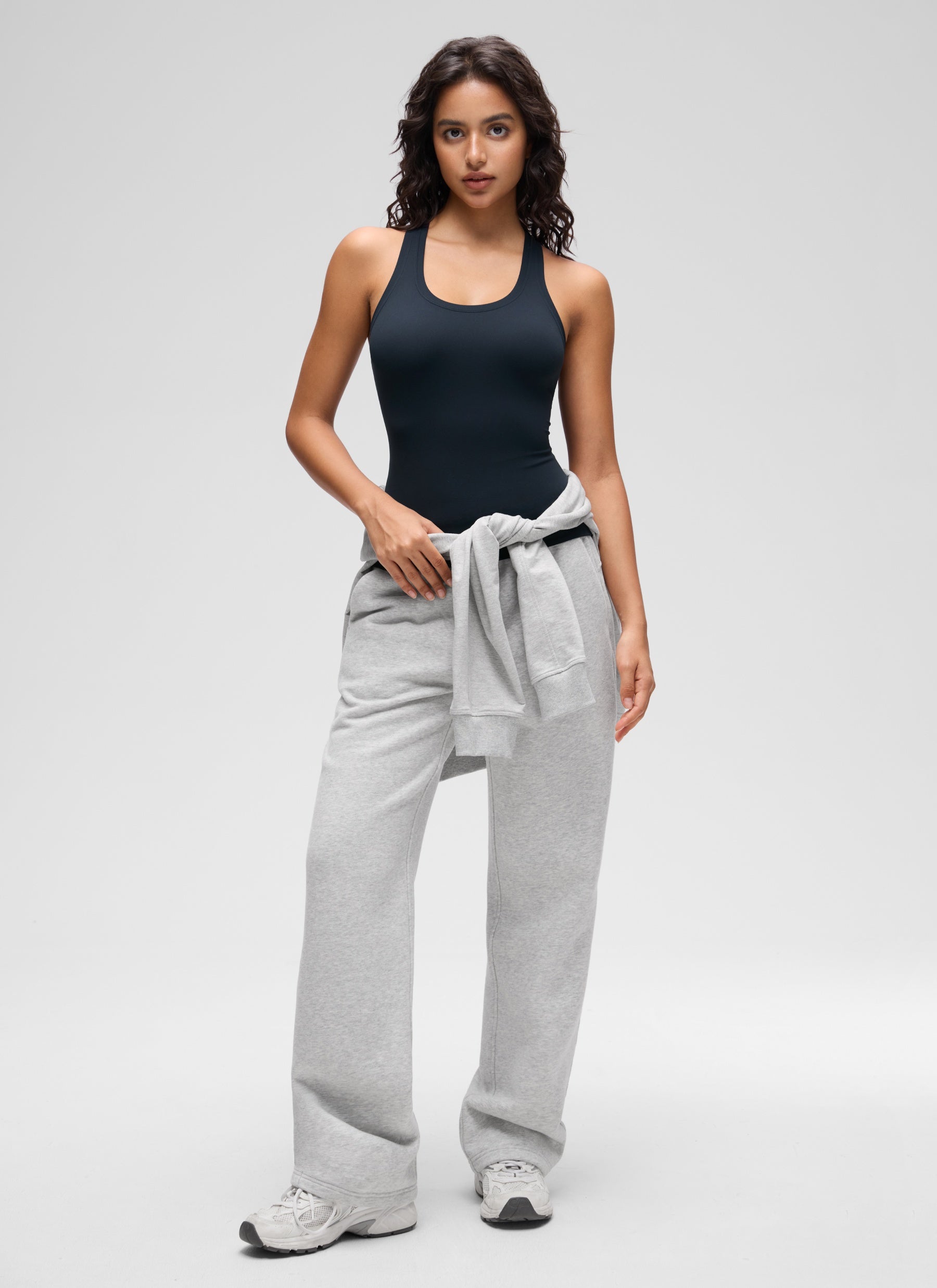 גופיית אימון Butterluxe Crewneck Racerback - כחול נייבי