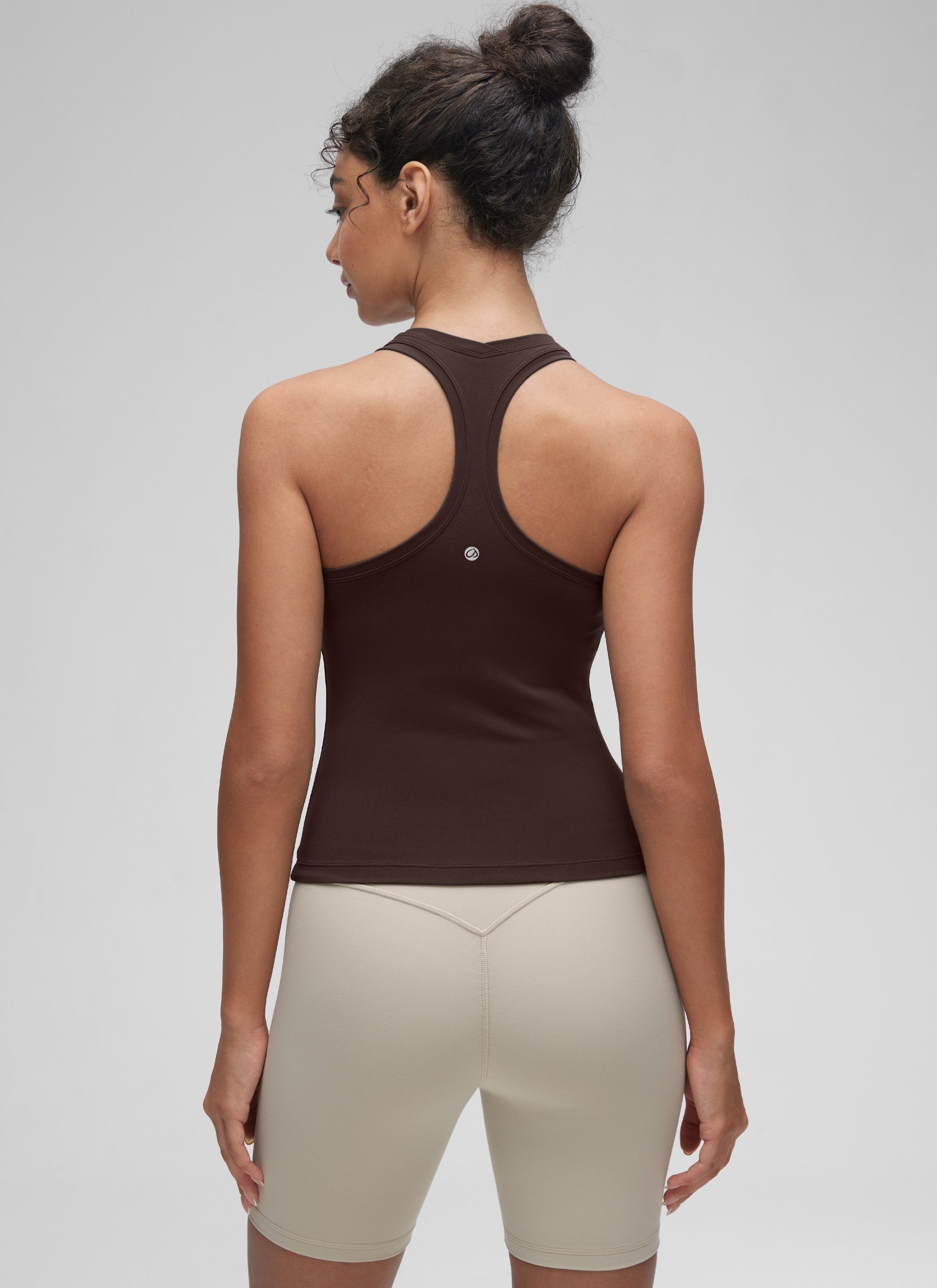 גופיית אימון Butterluxe Crewneck Racerback - Hot Fudge Brown