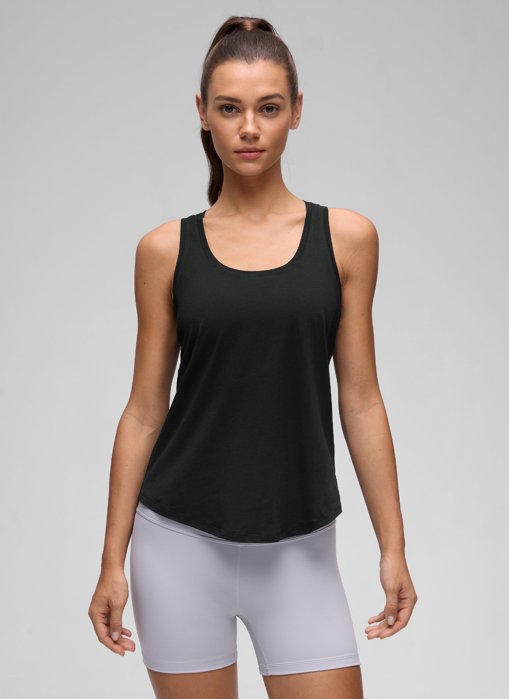 גופיית אימון Pima Hip-Length - שחור