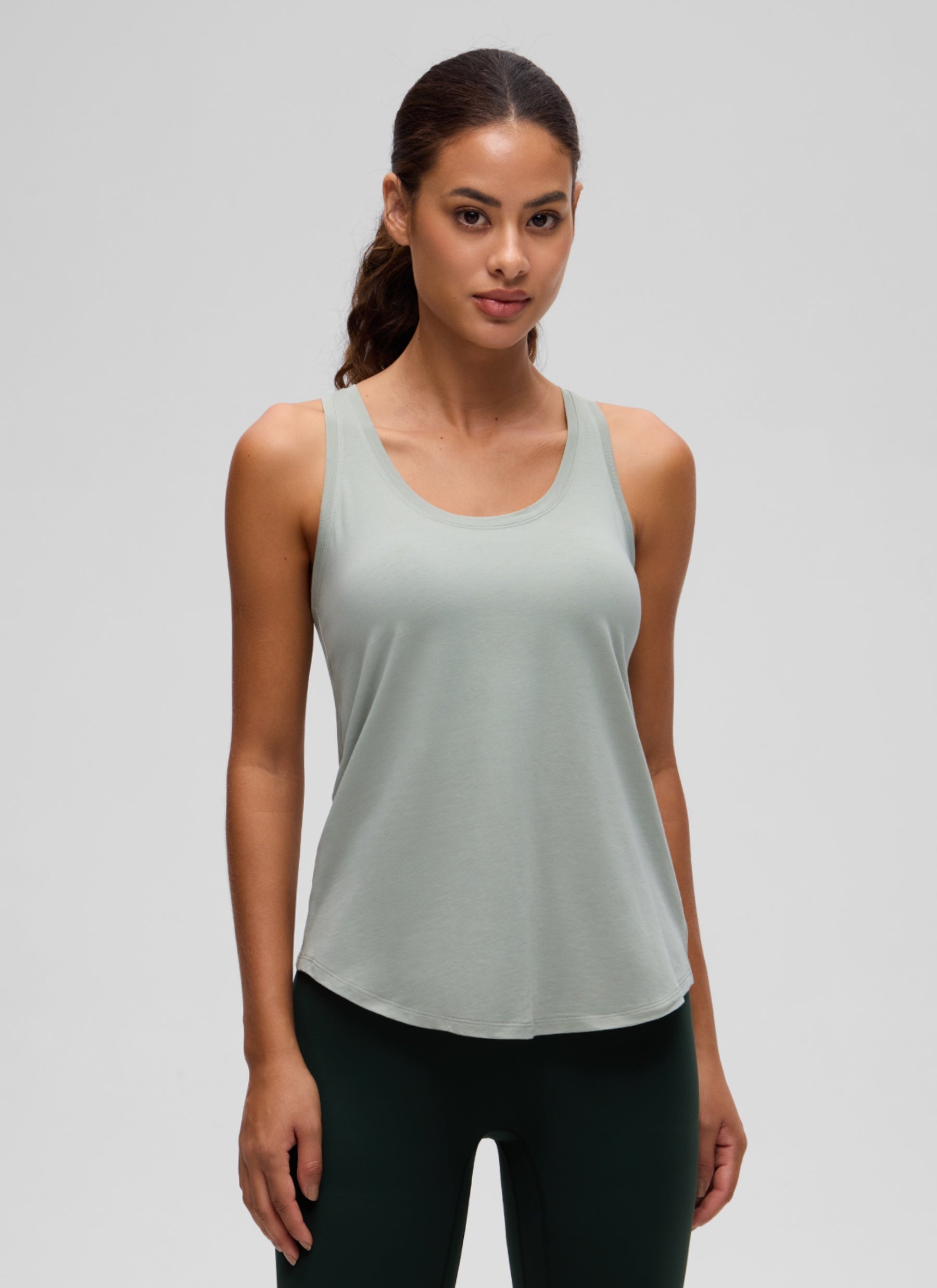 גופיית אימון Pima Hip-Length - Jade Grey