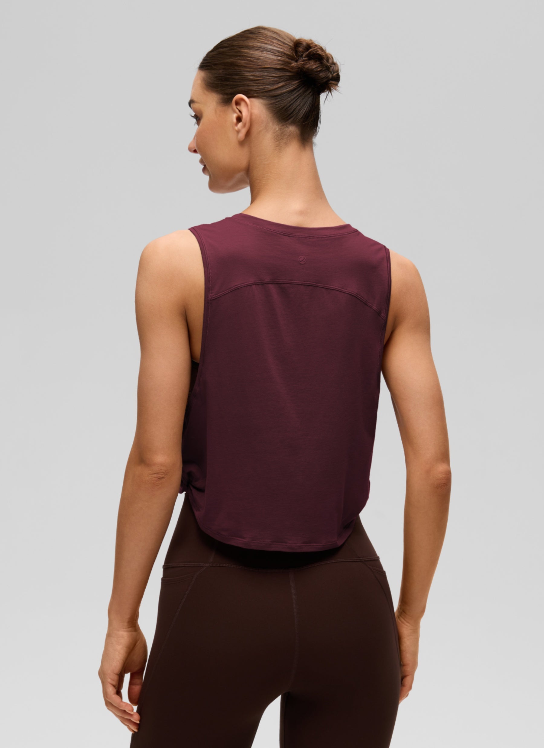 גופיית אימון Pima Twist - Dark Red 2