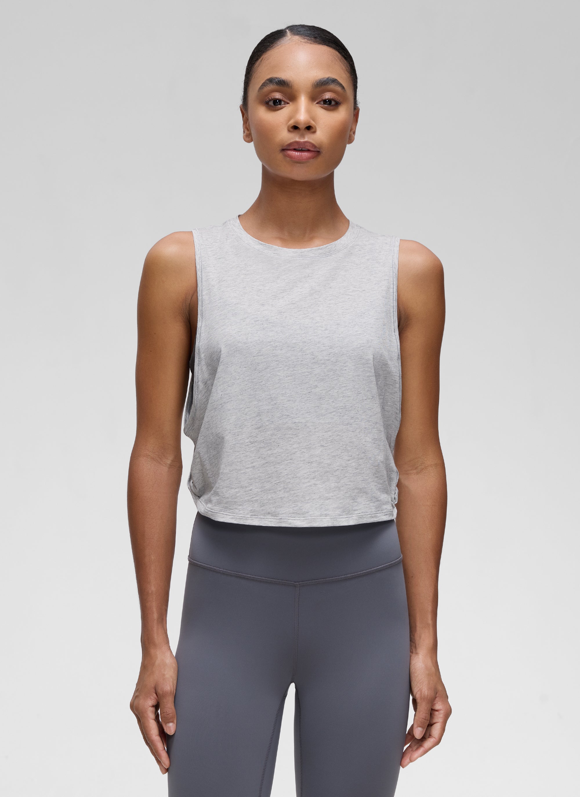 גופיית אימון Pima Twist - Light Grey Heather