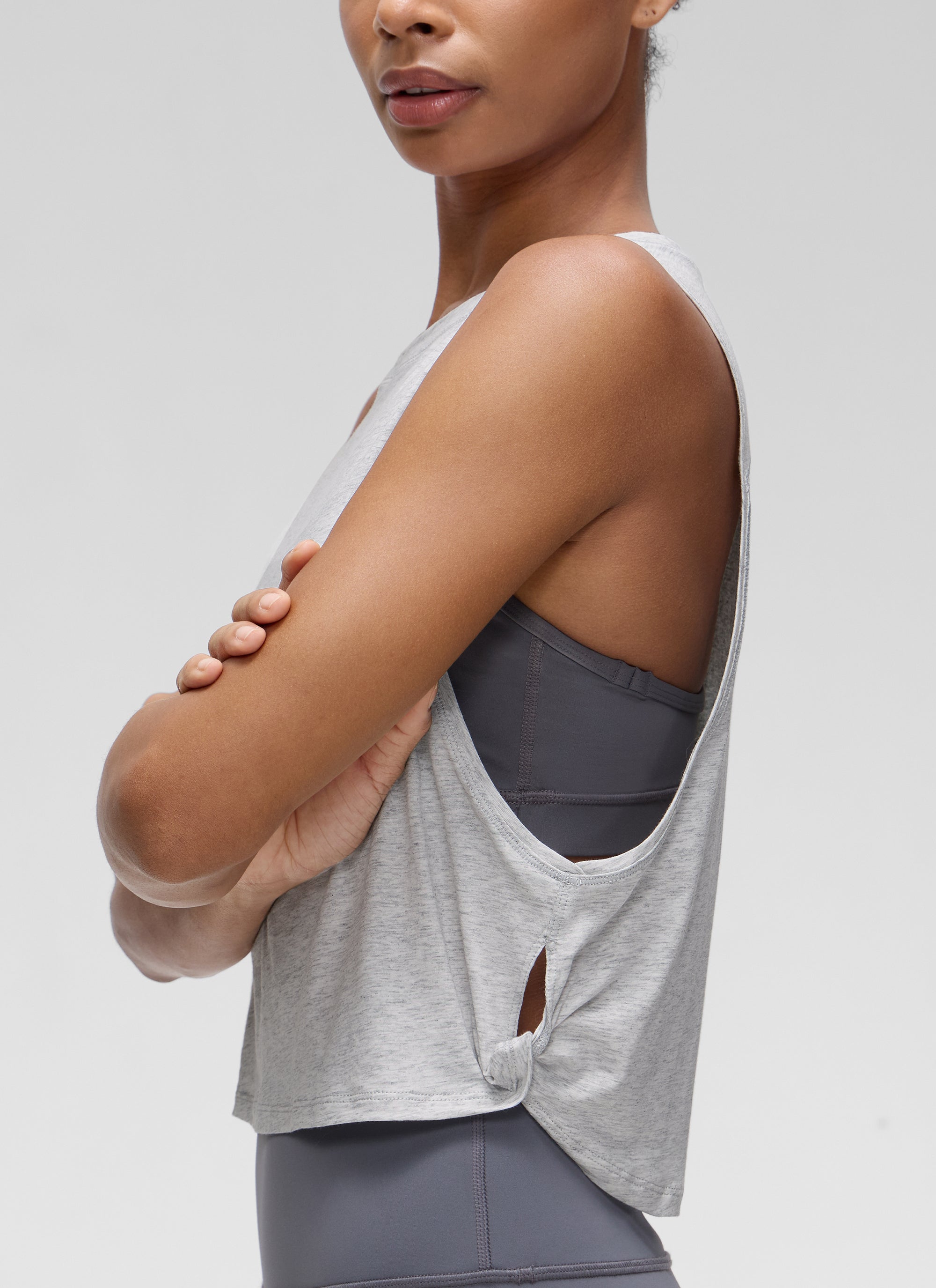 גופיית אימון Pima Twist - Light Grey Heather