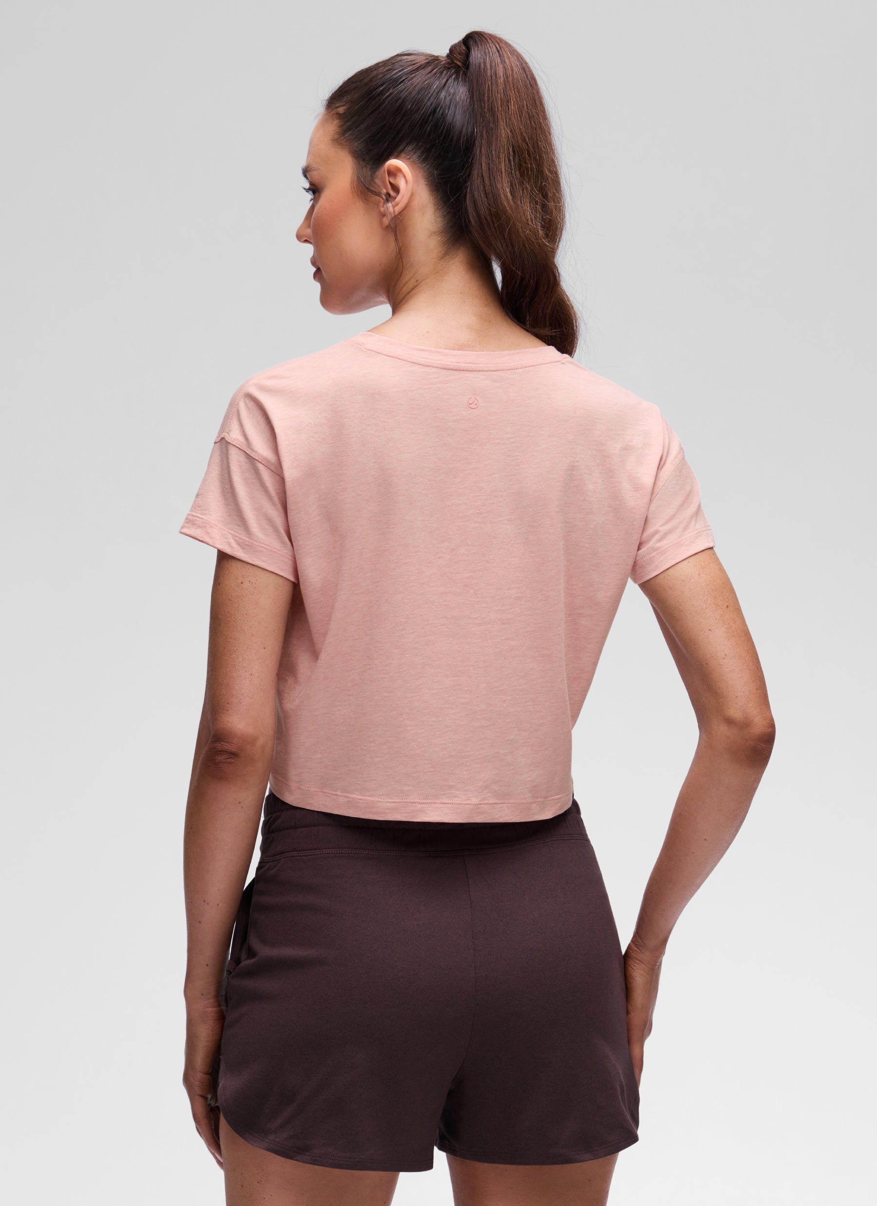 חולצת קרופ Pima Cotton Crew Neck - Cinnamon Ash