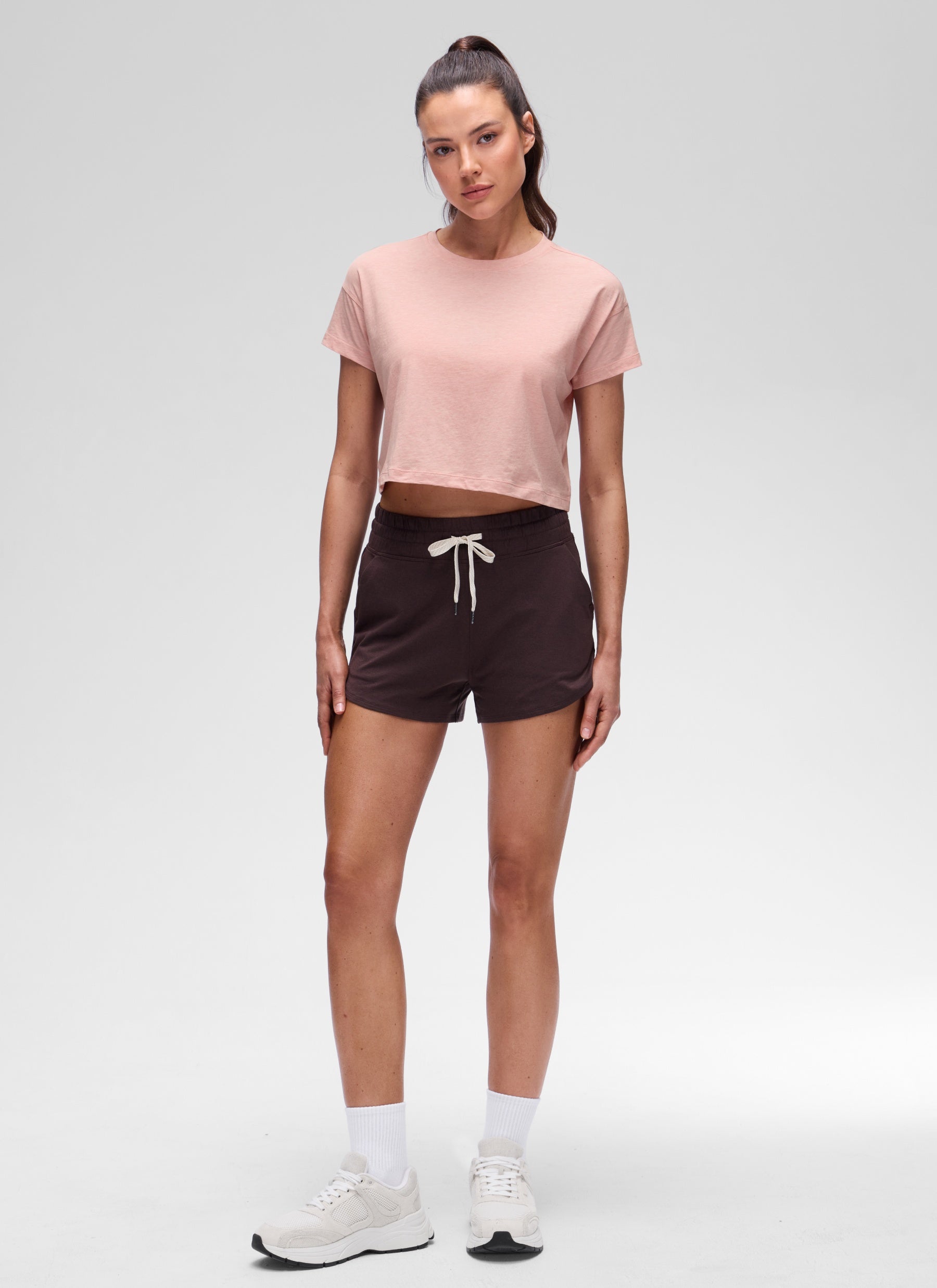 חולצת קרופ Pima Cotton Crew Neck - Cinnamon Ash