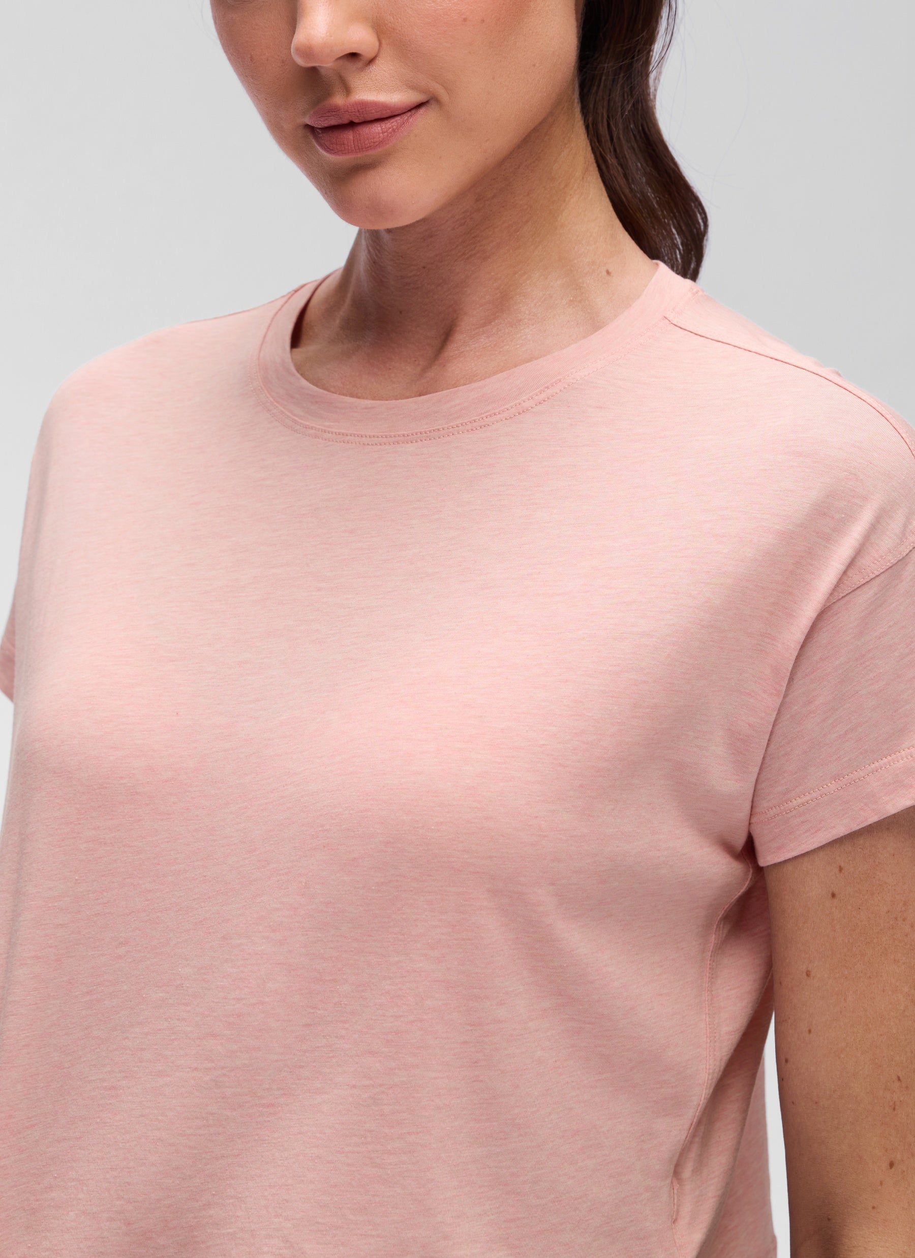 חולצת קרופ Pima Cotton Crew Neck - Cinnamon Ash