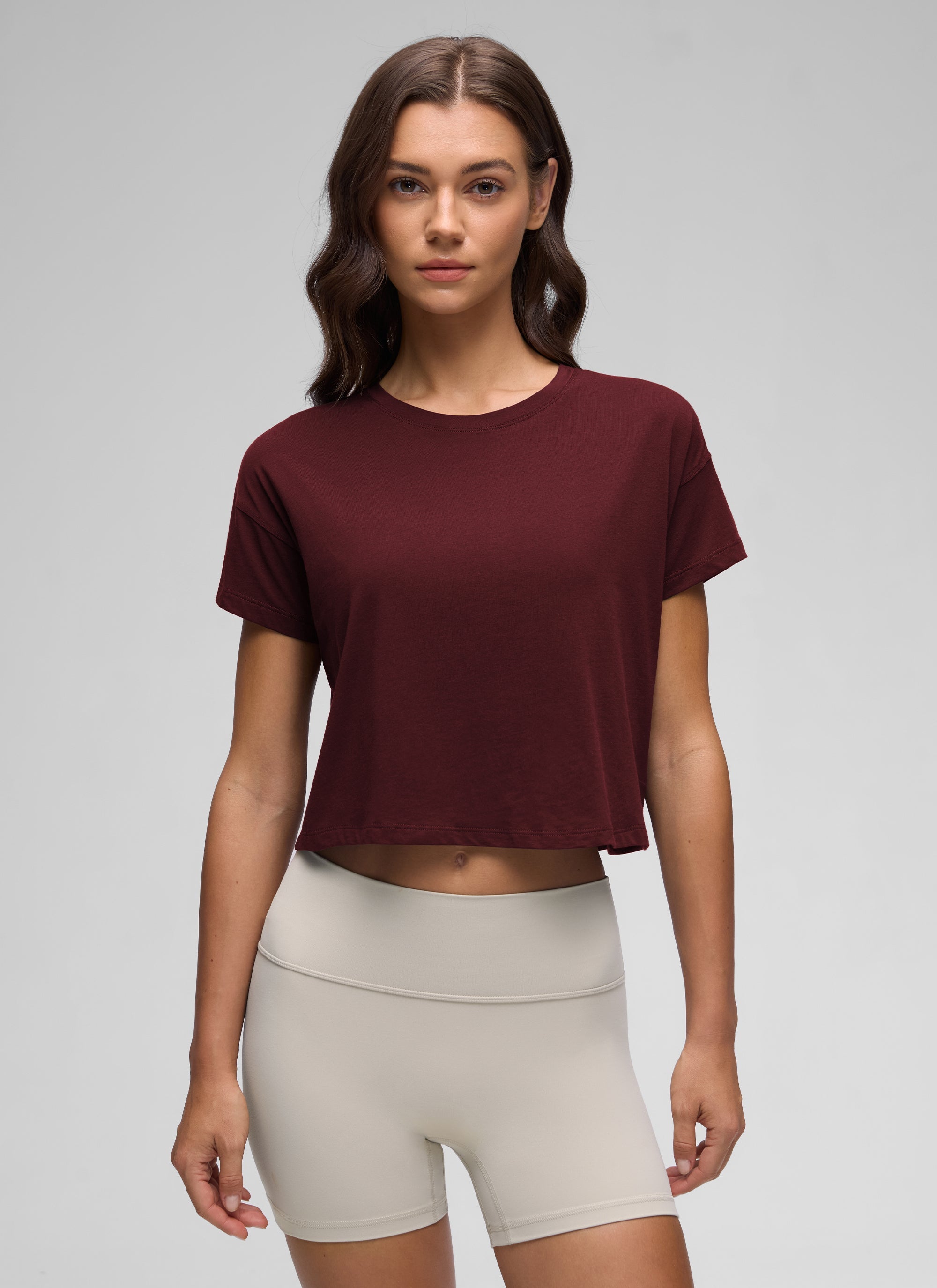 חולצת קרופ Pima Cotton Crew Neck - Red Merlot