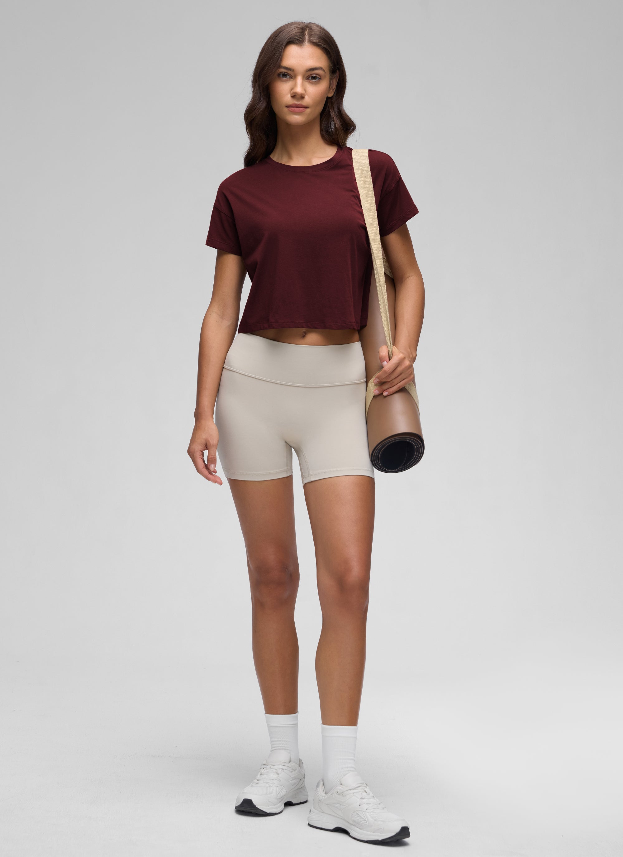 חולצת קרופ Pima Cotton Crew Neck - Red Merlot