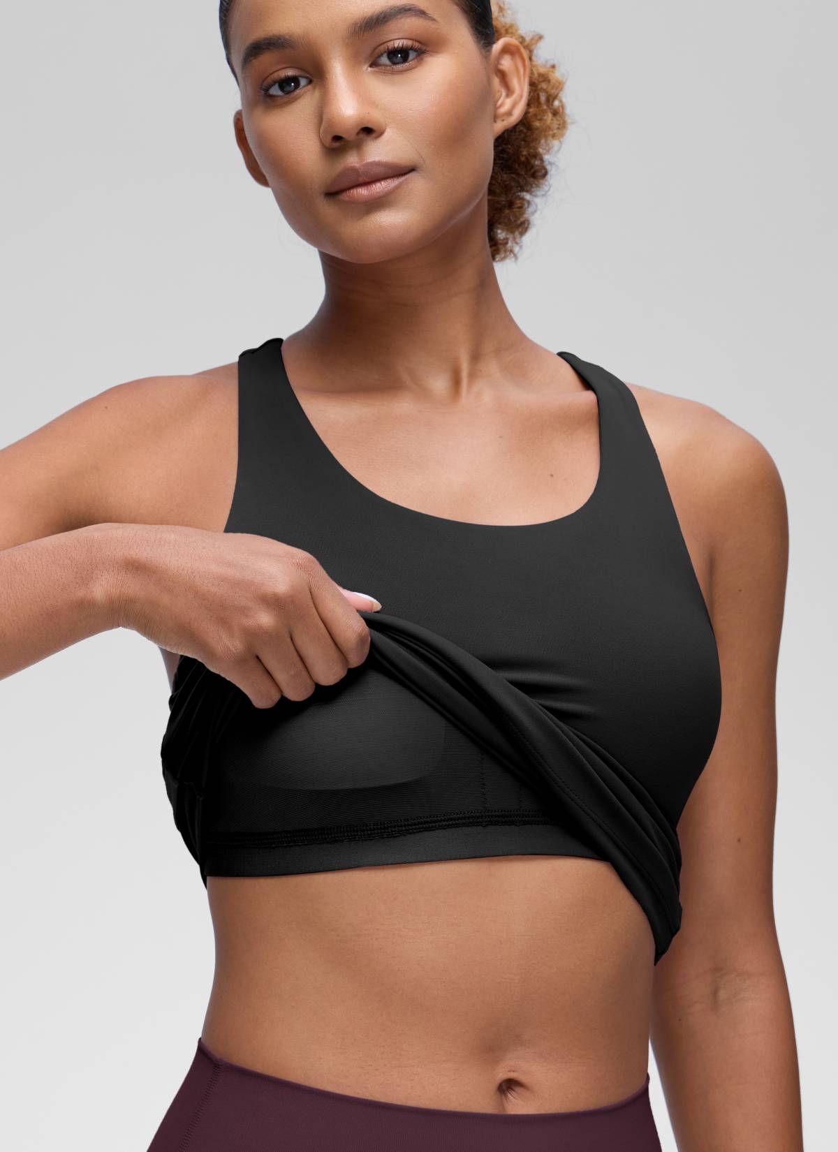 גופייה עם חזייה פנימית Butterluxe Racerback - שחור