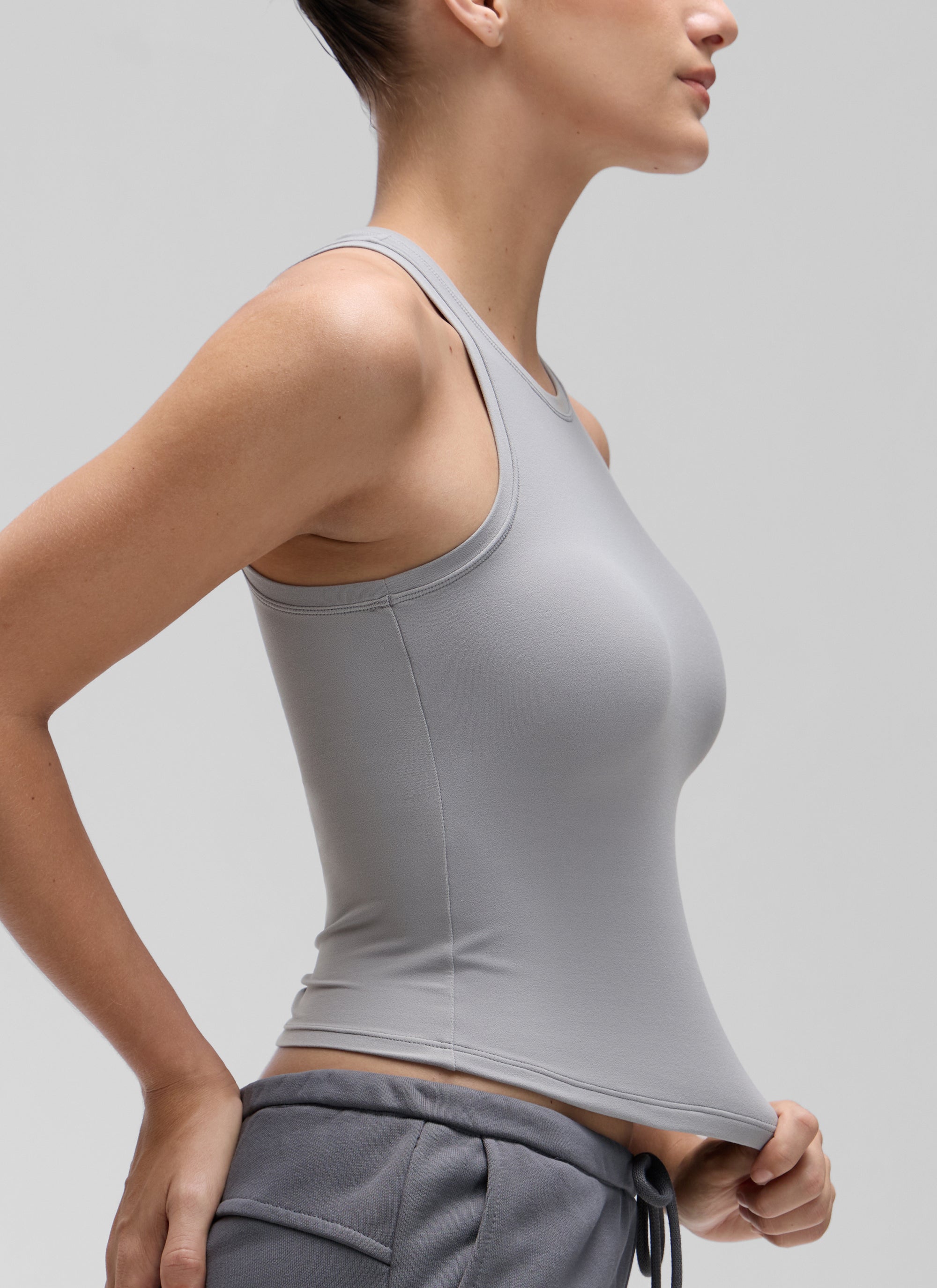 גופייה Softembrace High Neck Racerback בטנה כפולה - Rhino Grey