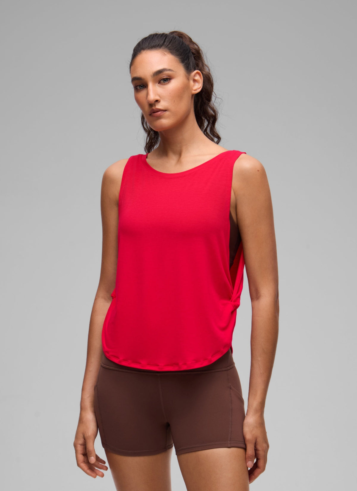 גופיית אימון Quick Dry Crewneck - Aurora Red