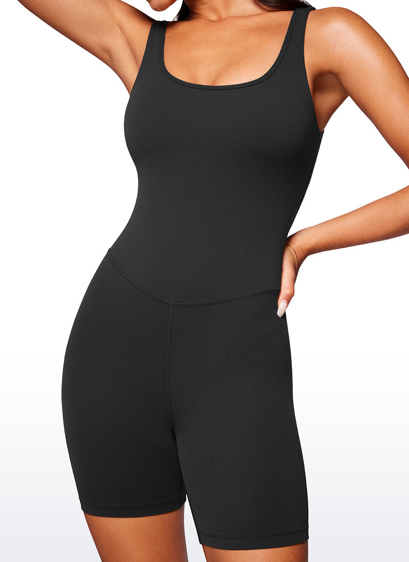 אוברול קצר 6" Butterluxe Scoop Neck Rompers - שחור