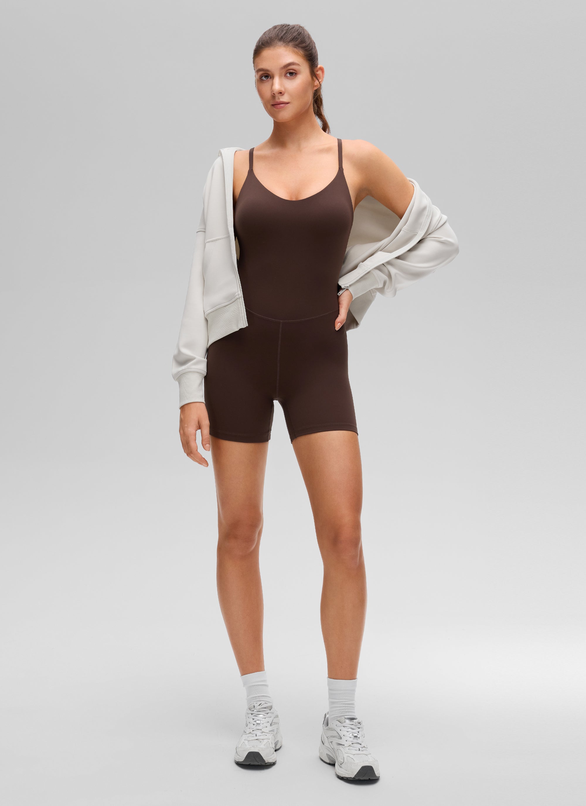 אוברול קצר 5" Butterluxe Cross Back Rompers - Hot Fudge Brown