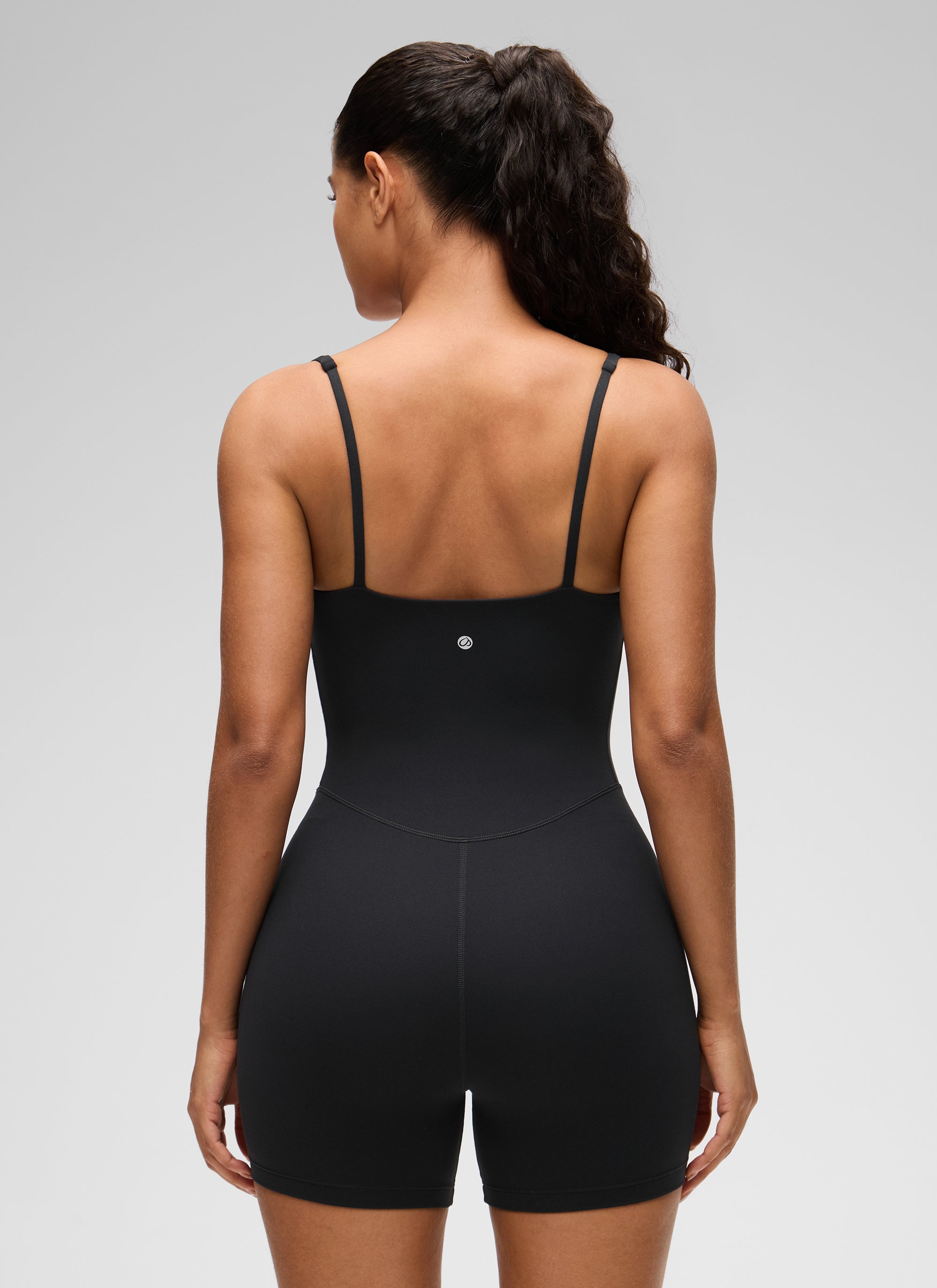 אוברול קצר 4" Butterluxe Thin Strap Rompers - שחור