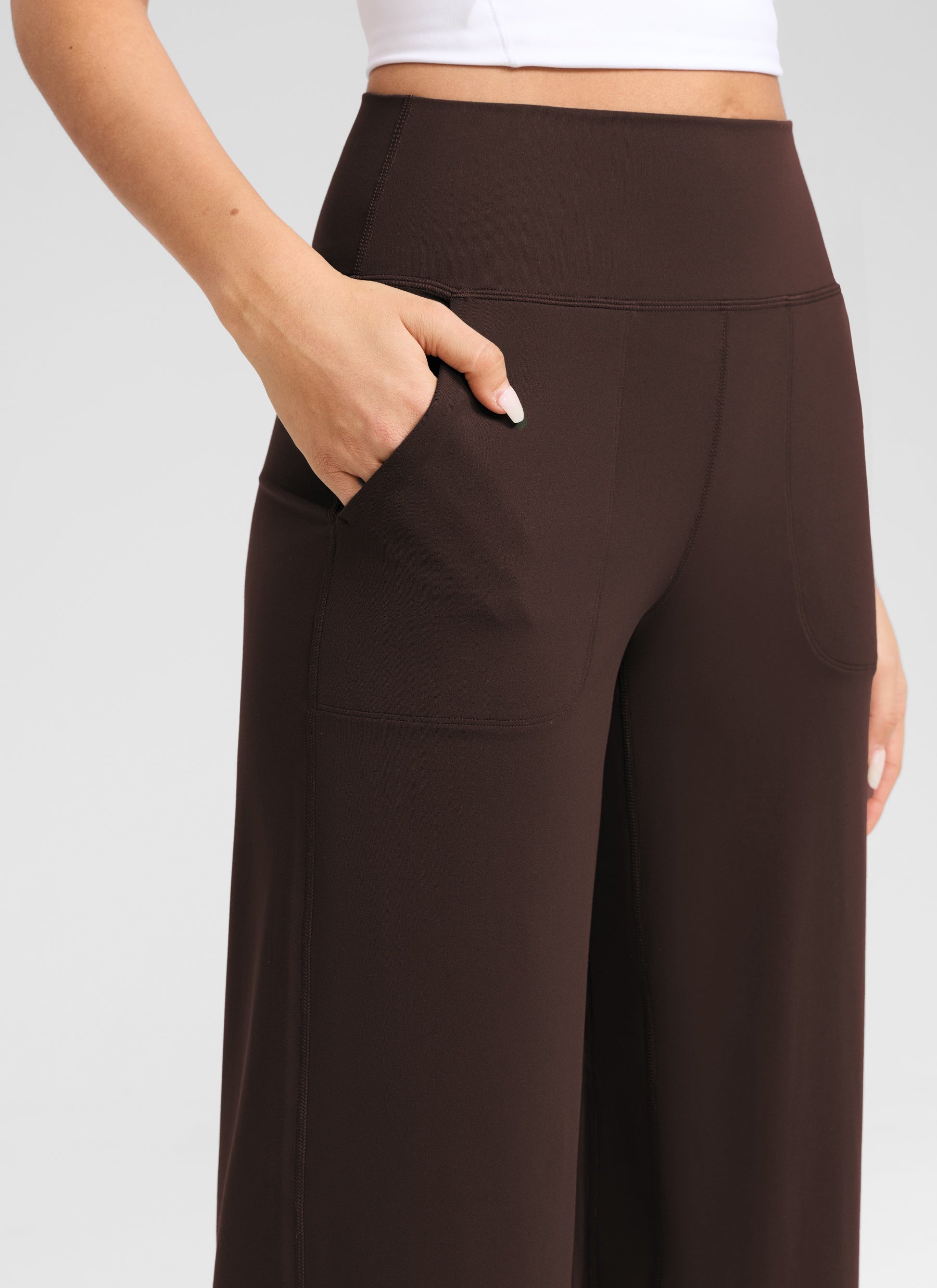 מכנס Butterlift עם כיסים 31" - Hot Fudge Brown