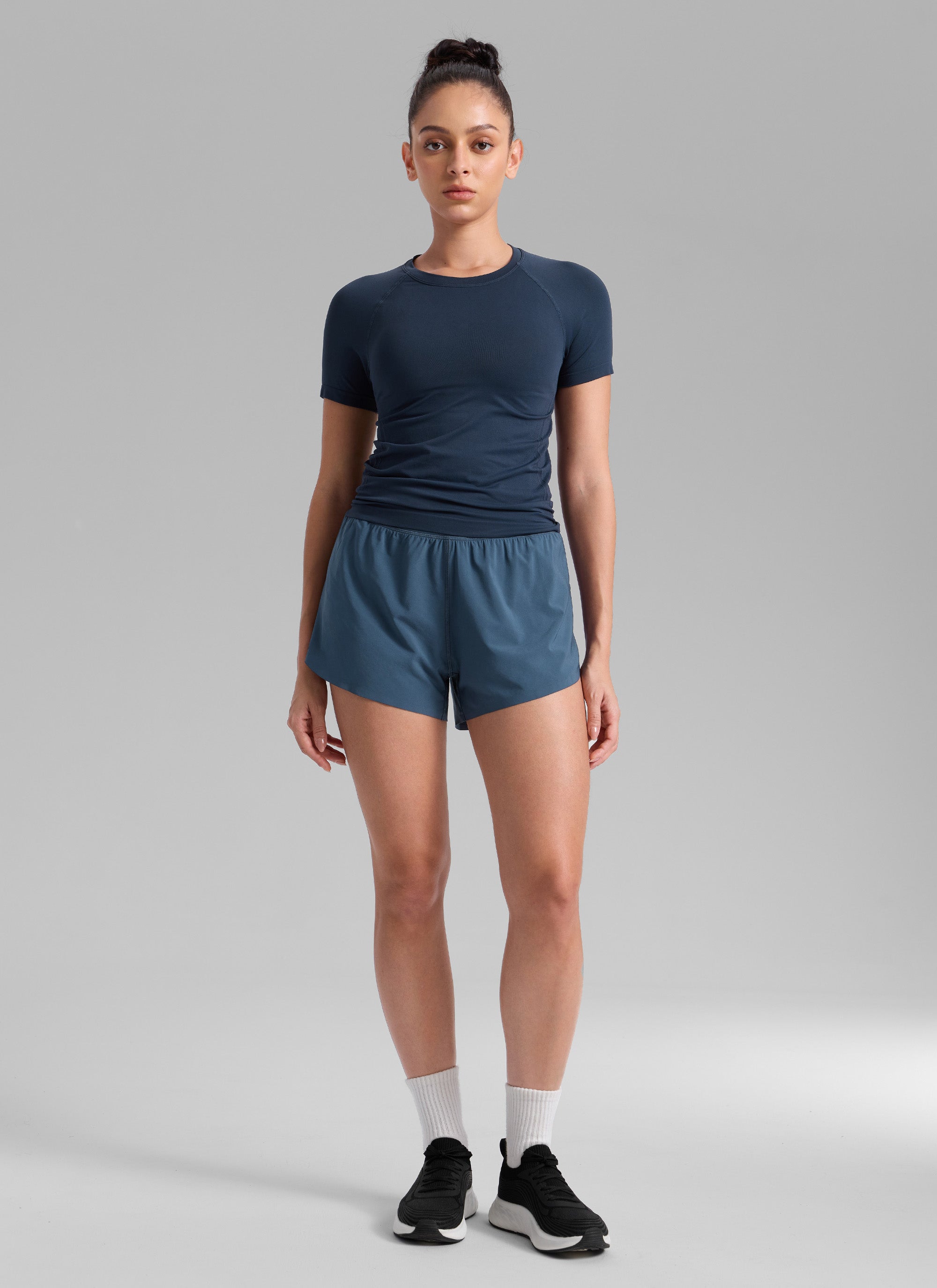 מכנס ריצה Feathery-Fit Soft Dolphin אולטרה-קל 3" - Stelindigo