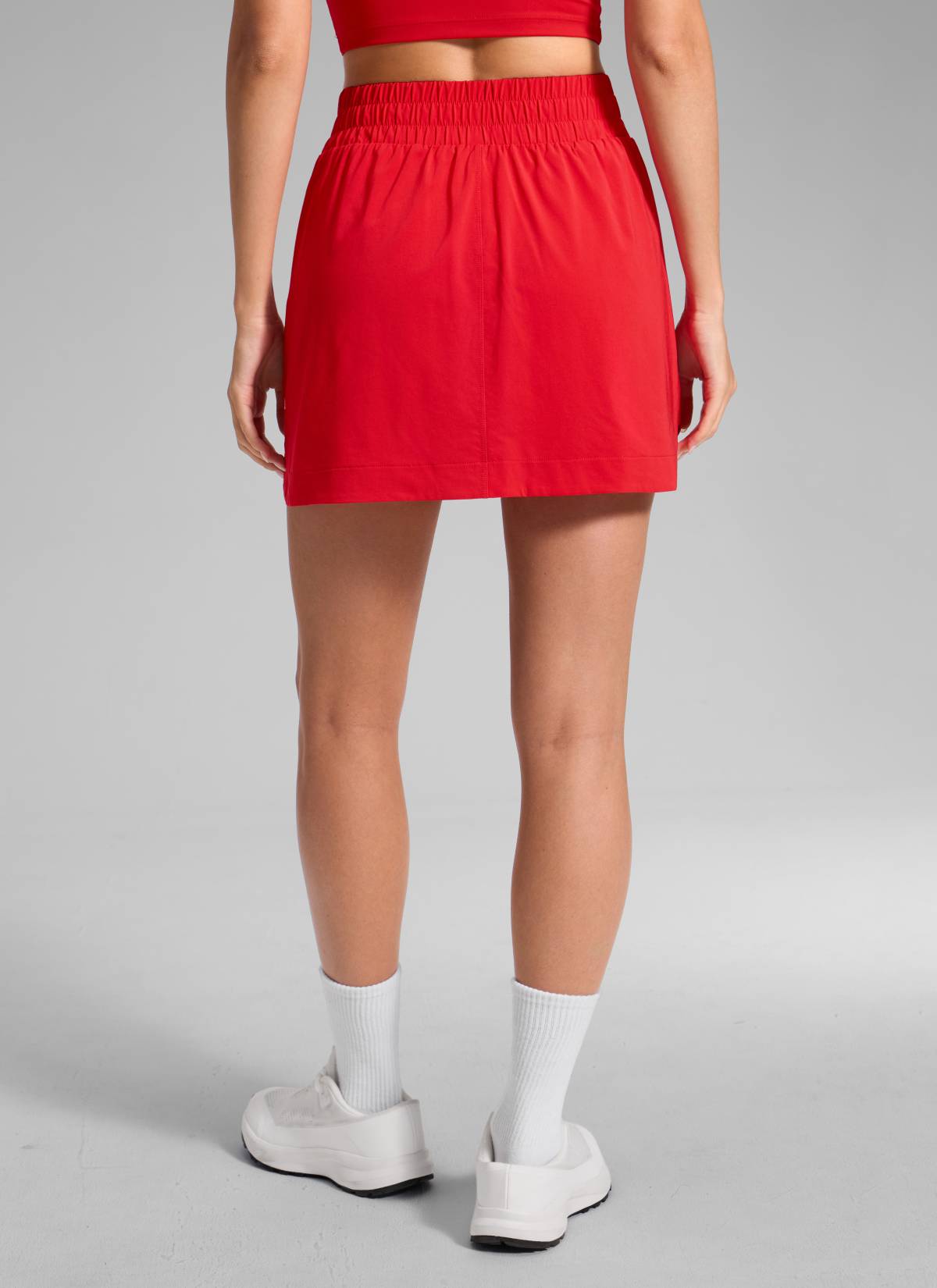 חצאית טניס Feathery-Fit Soft A-Line עם מכנס פנימי 15" - Deep Red