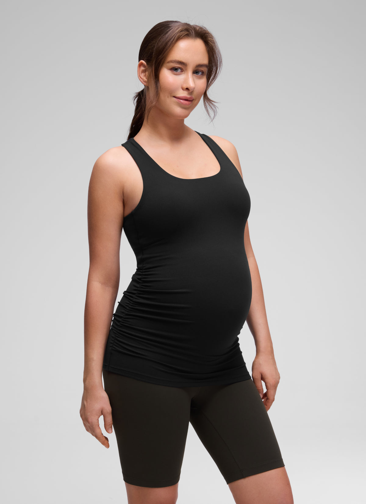 גופיית הריון עם חזייה פנימית Butterluxe Racerback - שחור
