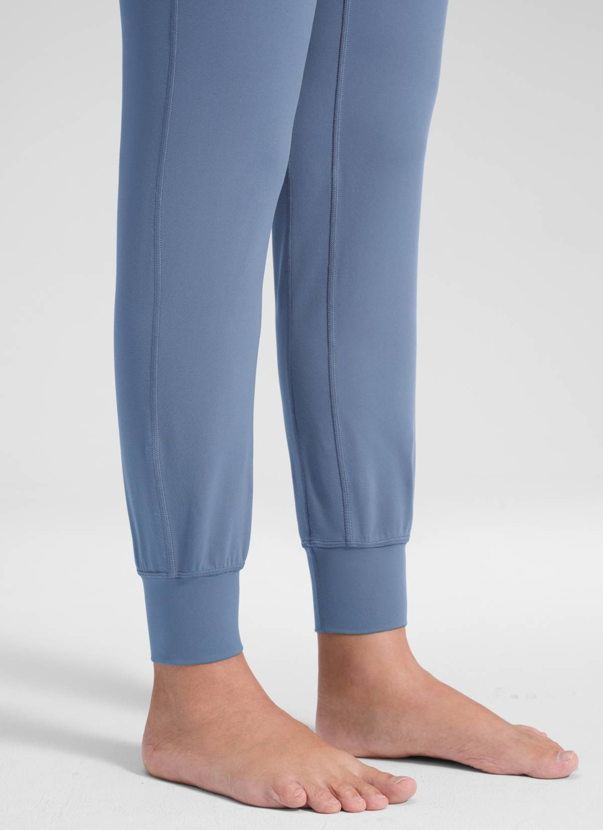 מכנס ג'וגר הריון Butterluxe עם כיסים 27" - Washed Denim