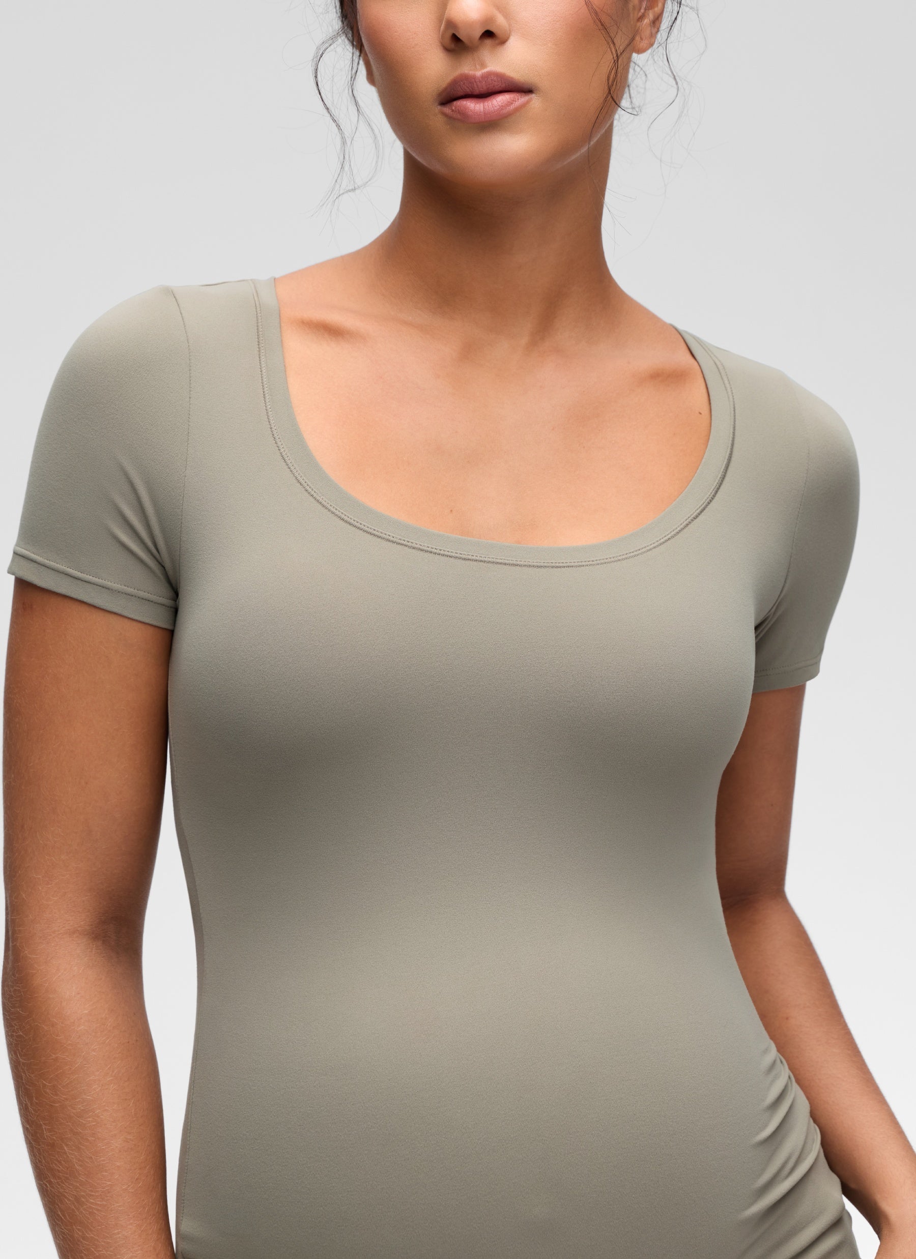 חולצה קצרה הריון Softembrace U Neck - Warm Ash Grey