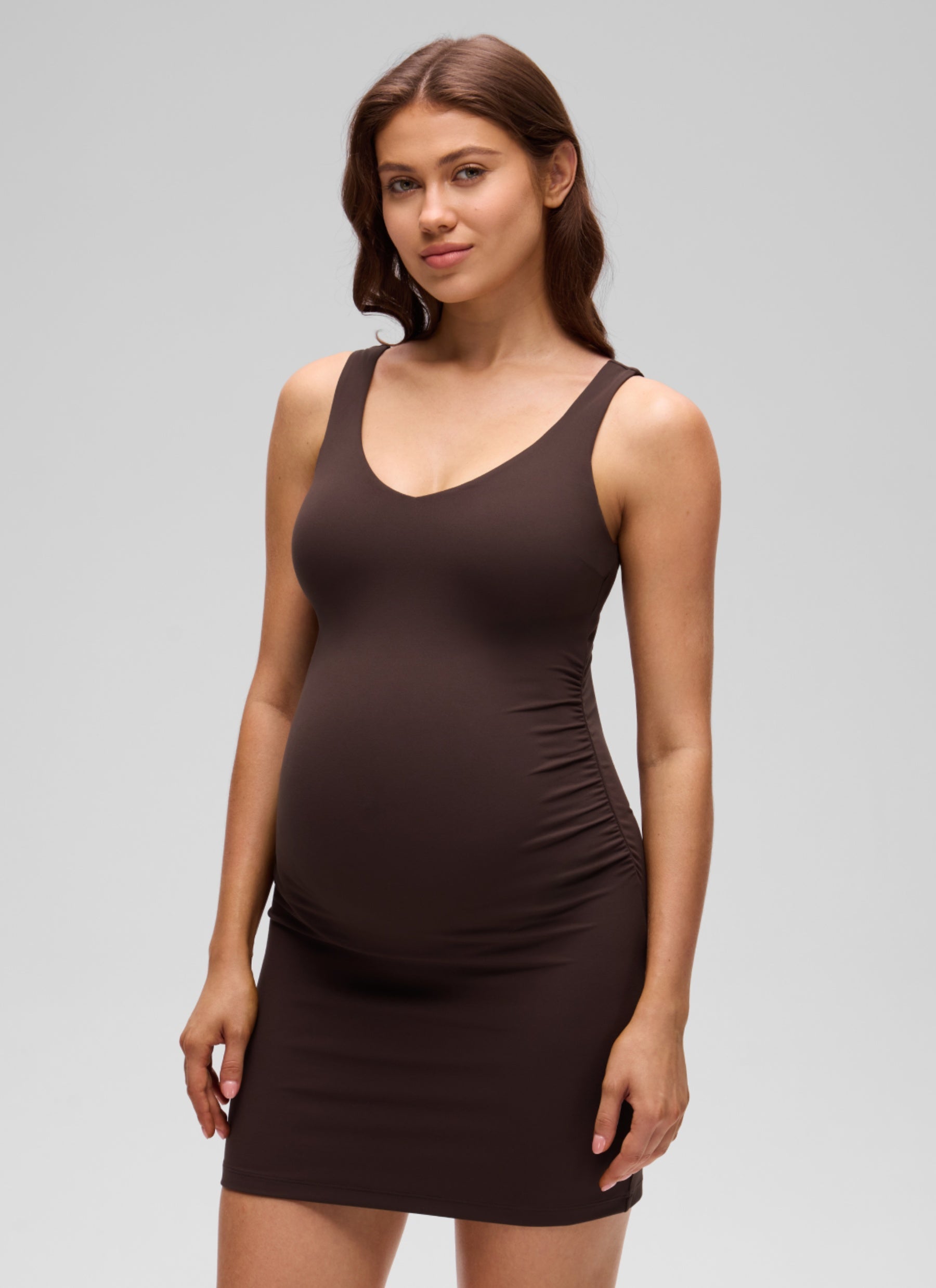 שמלת הריון Butterluxe V Neck - Hot Fudge Brown
